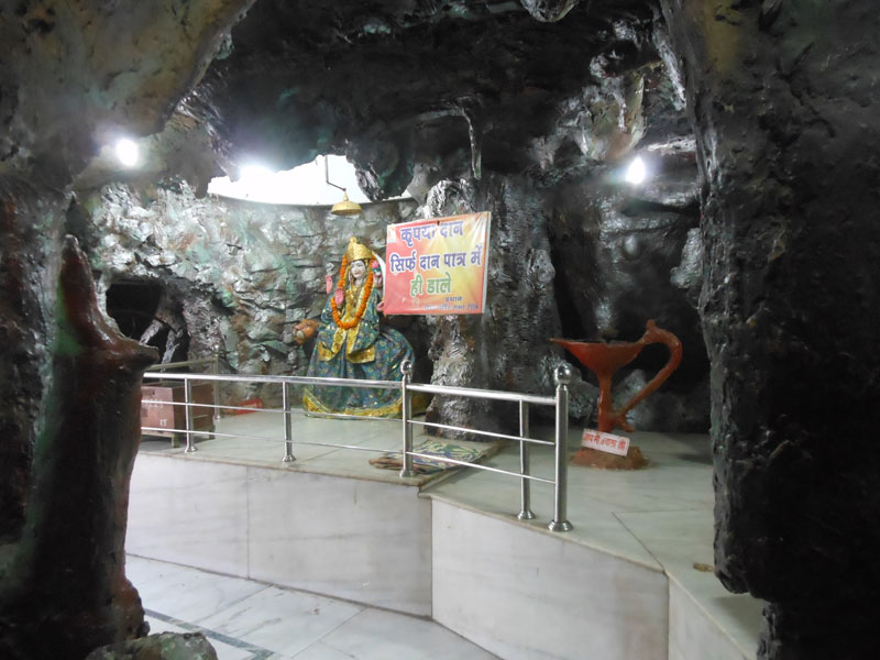 Other Inside View Of Gufa At Shiv Mandir Gufawala Preet Vihar The Divine India 9753